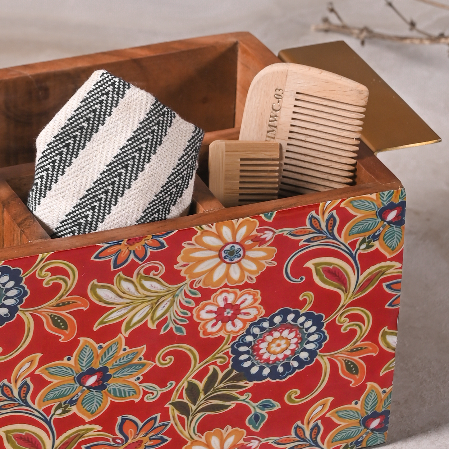 Greetwood Red Printed Wooden Cutlery Holder for Kitchen