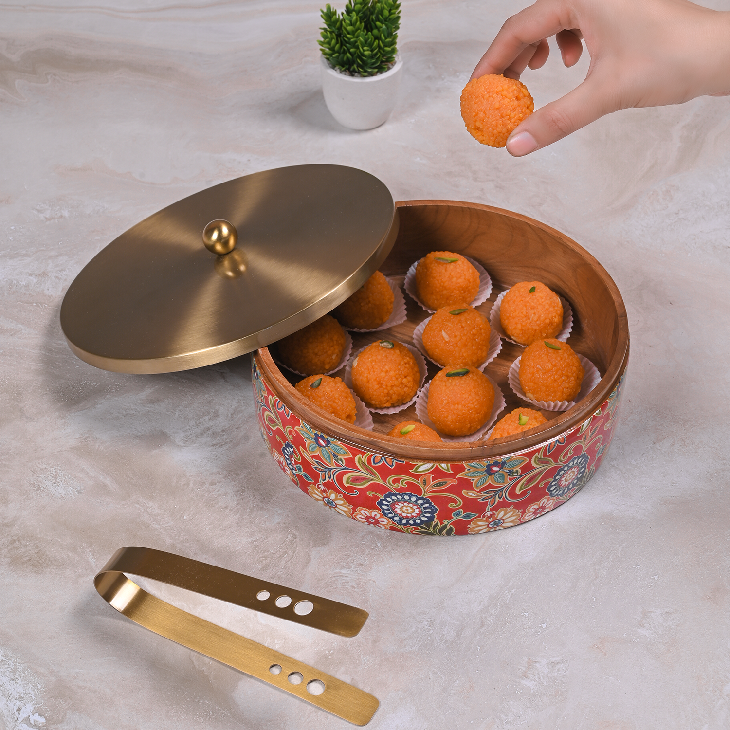Greetwood Brass Lid Wooden Chapati Box for Kitchen in Red Print