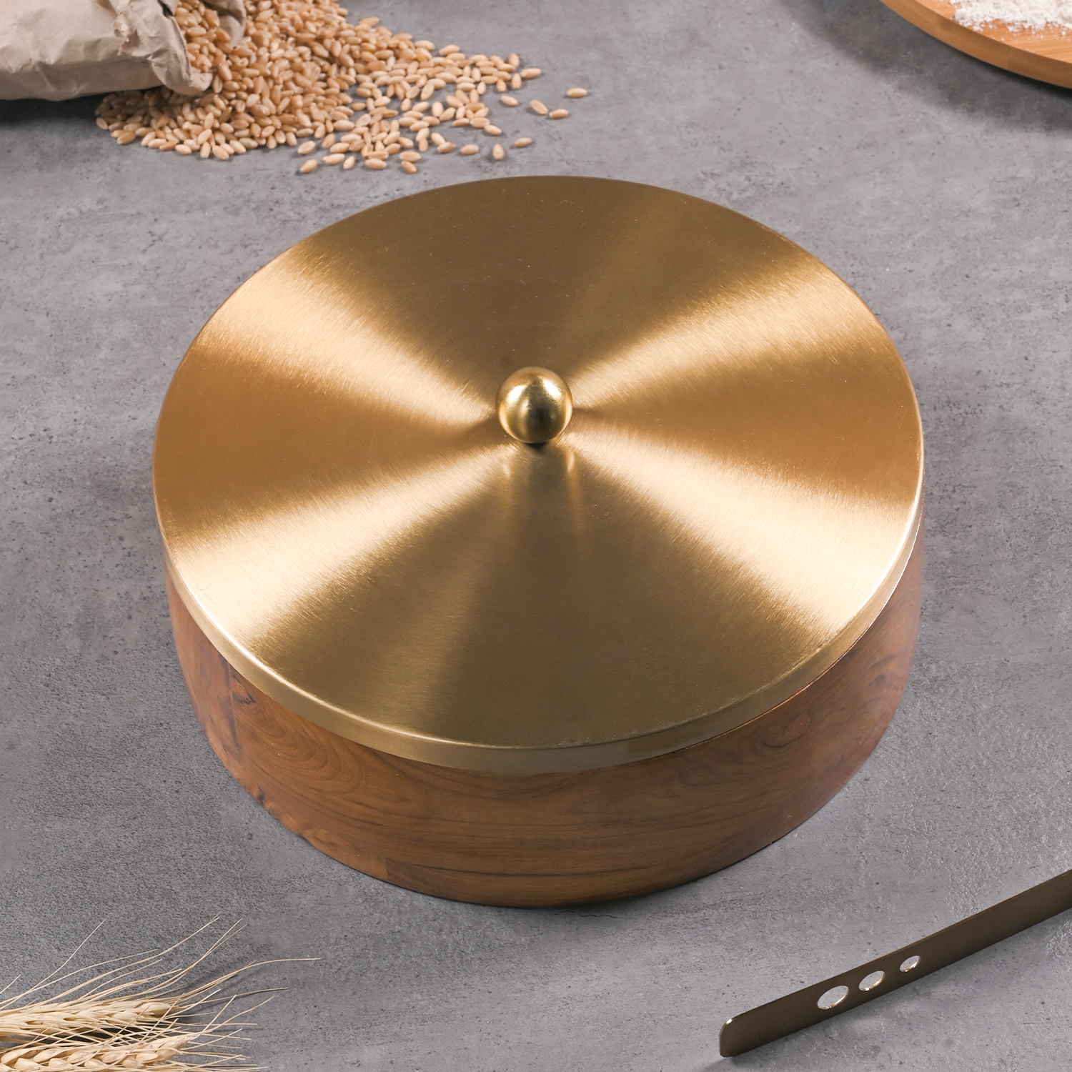 Greetwood Brass Lid Wooden Chapati Box for Kitchen
