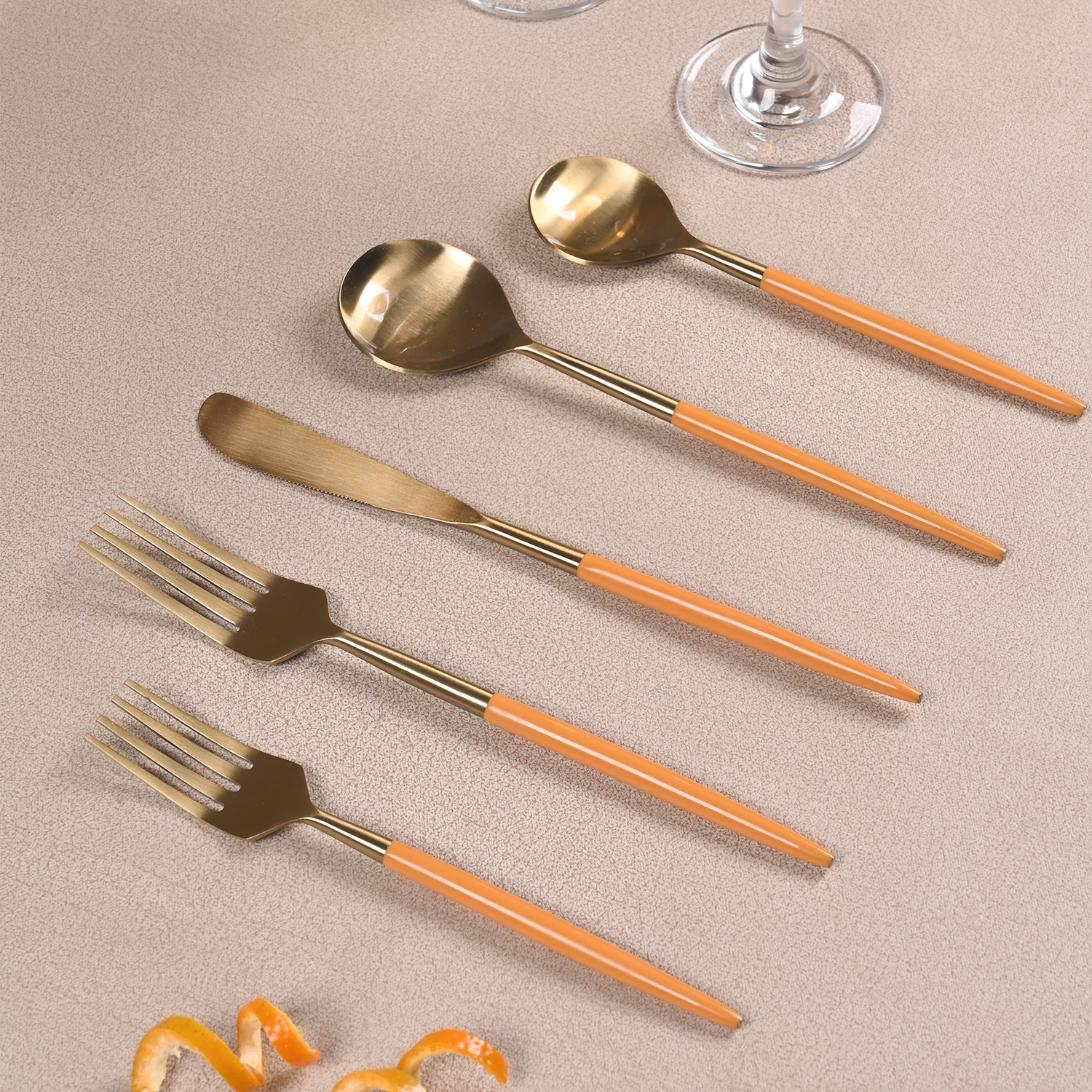 Greetwood Enamel Stainless Steel Cutlery Set for Dining Table in Tangerine